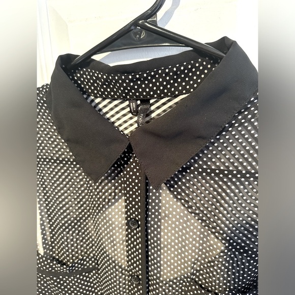 Maurices Black & White Sheer Sleeveless Button-Up with Polka Dots & Stripes - Picture 3 of 6